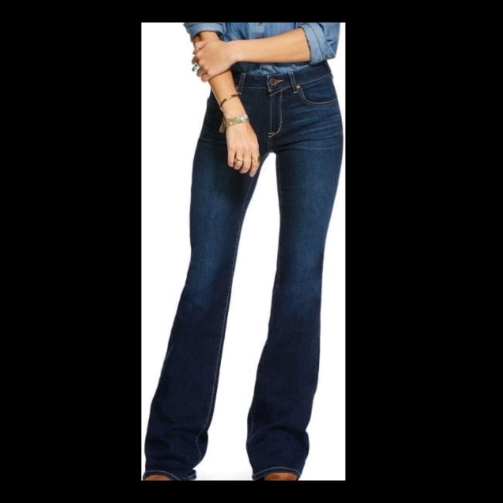 ARIAT Women's Flare Jean